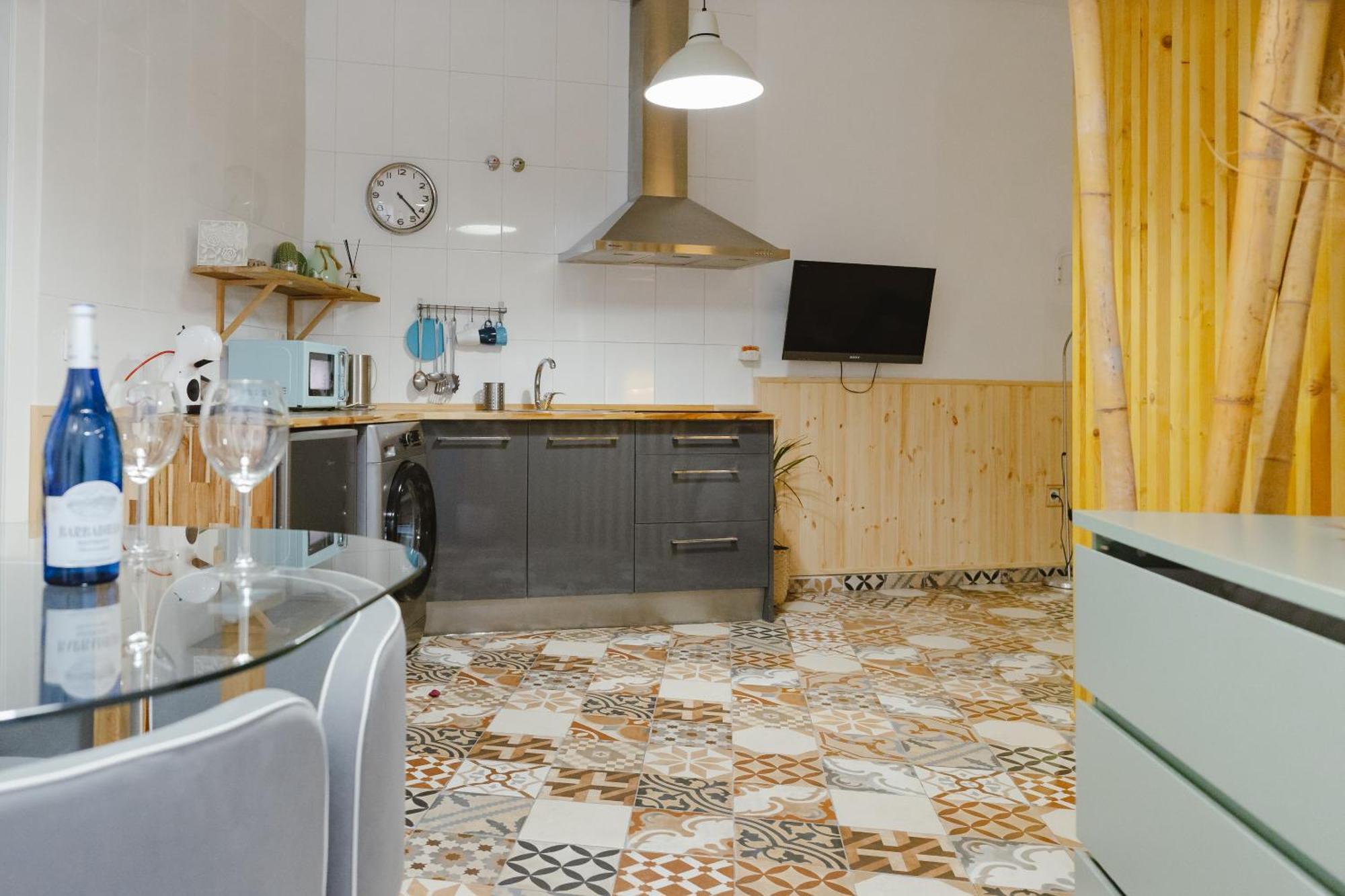 Letsmalaga - Lovely Studio In Malaga Centre Exteriör bild
